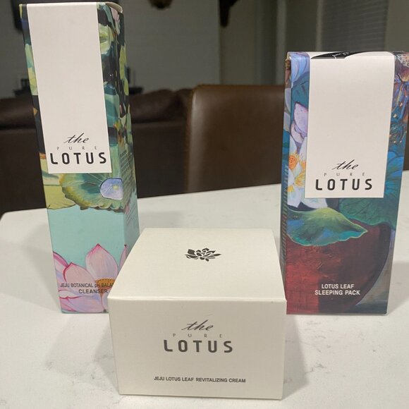 The Pure Lotus Korea Clean & Vegan Skincare Bundle of 3 - Picture 2 of 7